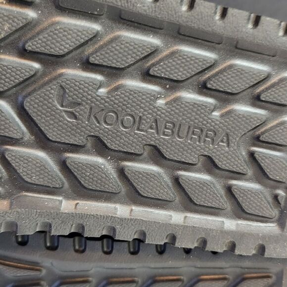 Koolaburra by Uggs Short Black Boots - Picture 7 of 10